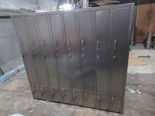 S.S. Apron Locker Screens india Ankleshwar